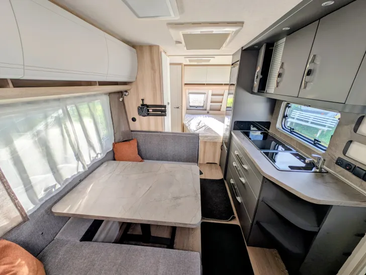 Fahrzeugbild Hobby De Luxe 540 KMFe Sie sparen 1.695,-€! #7