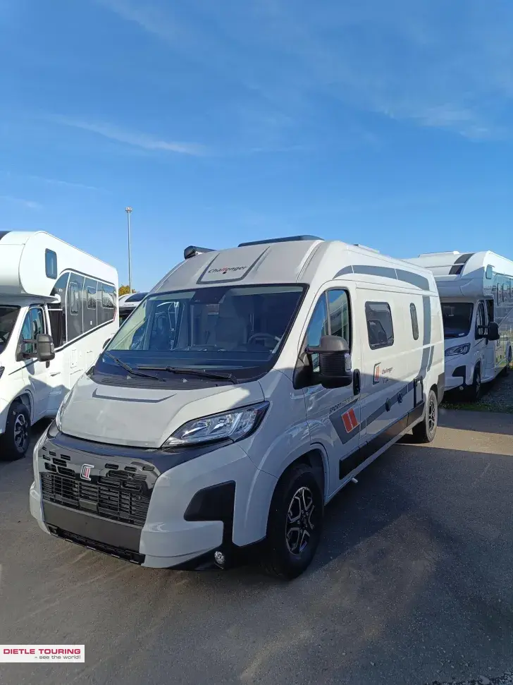 Fahrzeugbild Challenger Van Sport Edition V114 #1