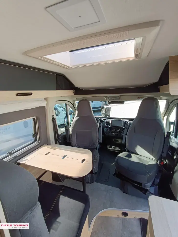 Fahrzeugbild Challenger Van Sport Edition V114 #17