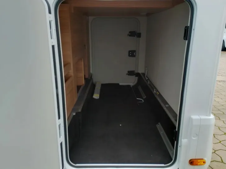 Fahrzeugbild Weinsberg CaraCompact MB EDITION PEPPER 640 MEG Miet-Fz. #7