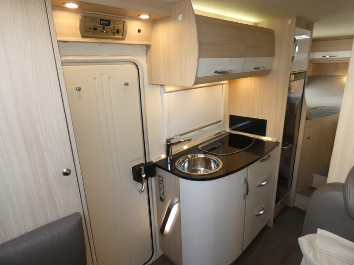 Fahrzeugbild Bürstner Travel Van T 690 G #13