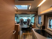Fahrzeugbild Weinsberg CaraCore 650 MEG/9-G Automatik/Einzelbetten+Hub #11