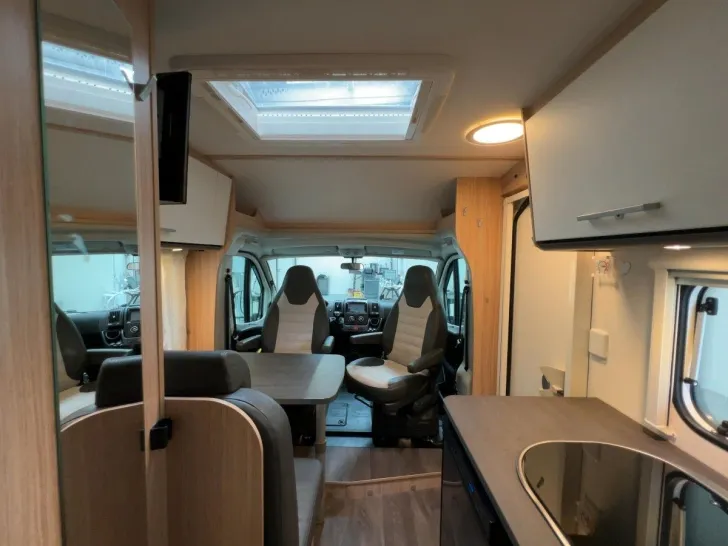 Fahrzeugbild Sunlight V 66 Adventure Edition/Einzelbetten/Garage/Klima #10