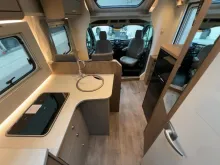 Fahrzeugbild Carado T338 EDITION24 /EINZELBETTEN/HUBBETT/MARKISE #10