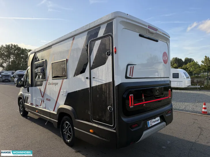 Fahrzeugbild Challenger X260 Open Edition 2027 #3