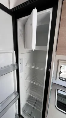 Fahrzeugbild LMC Tracer 690 EL #13