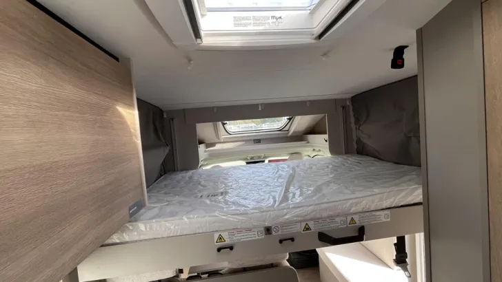 Fahrzeugbild LMC Tracer 690 EL #17
