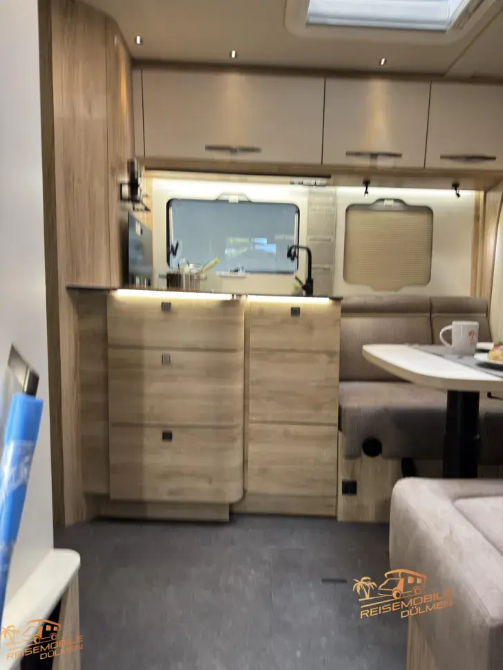 Fahrzeugbild Eura Mobil Profila T 726 EF #12