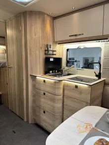 Fahrzeugbild Eura Mobil Profila T 726 EF #20