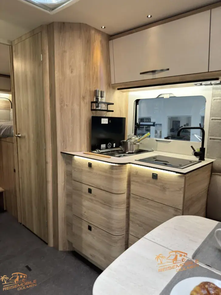 Fahrzeugbild Eura Mobil Profila T 726 EF #20