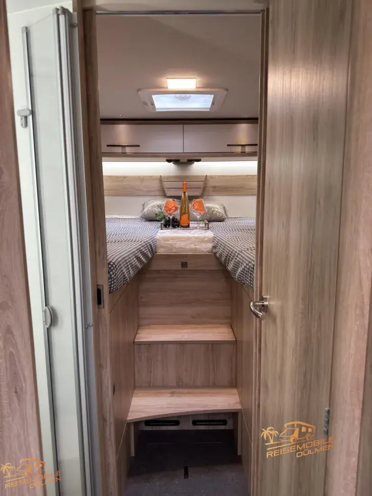 Fahrzeugbild Eura Mobil Profila T 726 EF #26