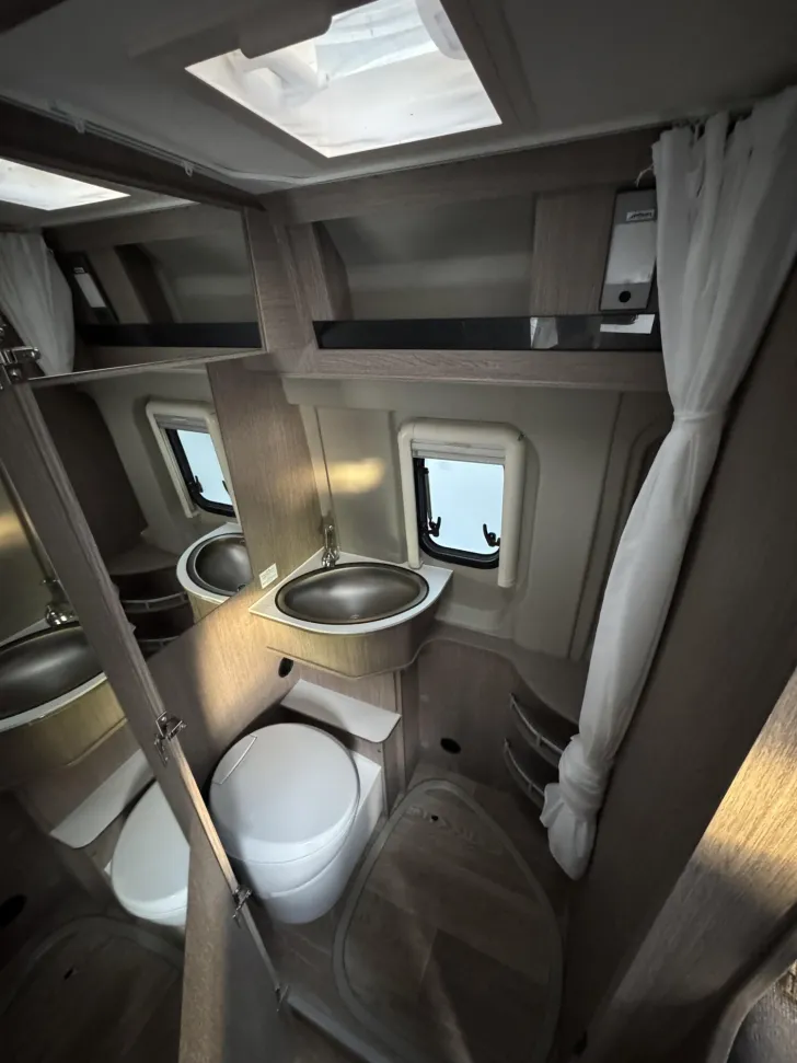 Fahrzeugbild Pössl 2Win S Plus Citroen 165 PS Dieselheizung #24