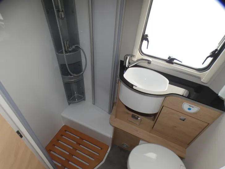 Fahrzeugbild Dethleffs Globebus I 006 #19