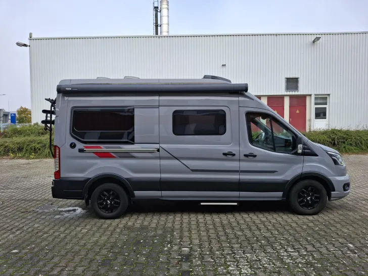 Fahrzeugbild LMC Innovan 590 Ford #3