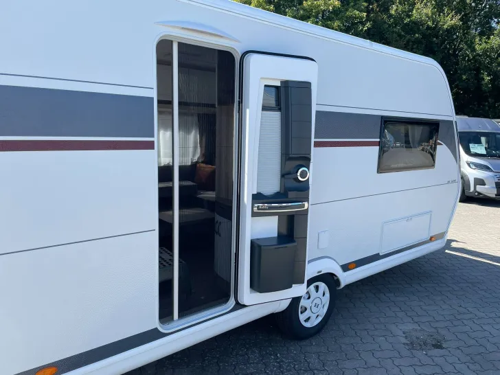 Fahrzeugbild Hobby De Luxe 460 SL MJ2027 #9