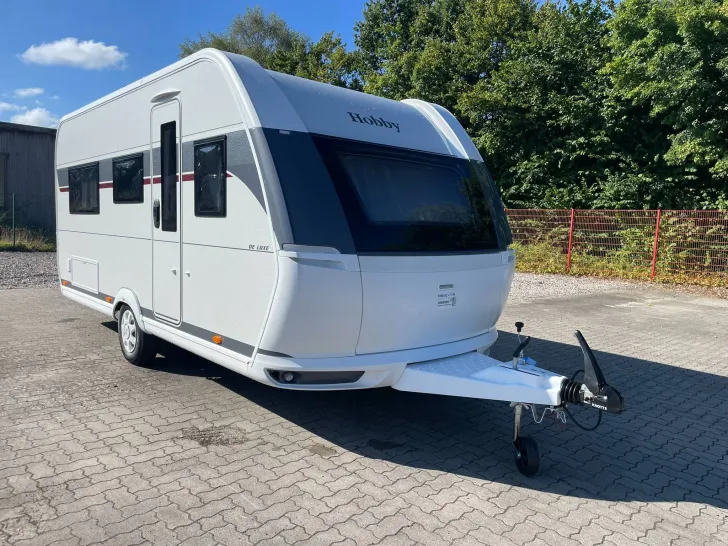 Fahrzeugbild Hobby De Luxe 460 LU #1