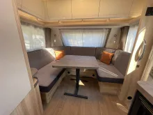 Fahrzeugbild Hobby De Luxe 460 LU #12