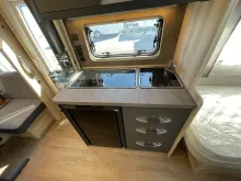 Fahrzeugbild Hobby De Luxe 460 LU #16