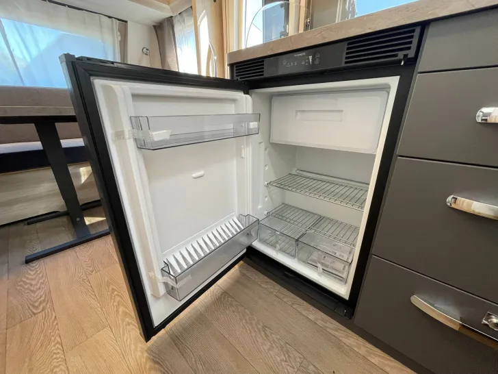 Fahrzeugbild Hobby De Luxe 460 LU #20