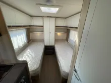 Fahrzeugbild Hobby De Luxe 460 LU #22