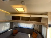 Fahrzeugbild Hobby De Luxe 460 LU #34