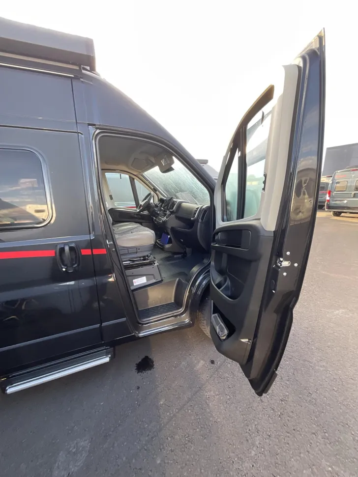 Fahrzeugbild Dethleffs Globetrail 600 ER Fiat 95 Jahre Paket,Schlafdach #5