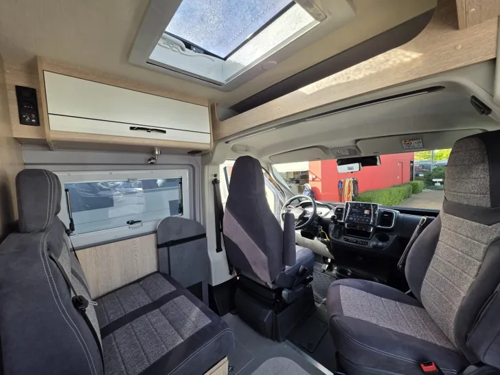 Fahrzeugbild Pössl Summit 540 Citroen Wendiger 5,40m Campervan #14