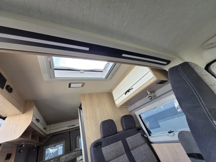 Fahrzeugbild Pössl Summit 540 Citroen Wendiger 5,40m Campervan #15