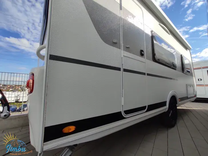 Fahrzeugbild LMC Sassino 450 D #6