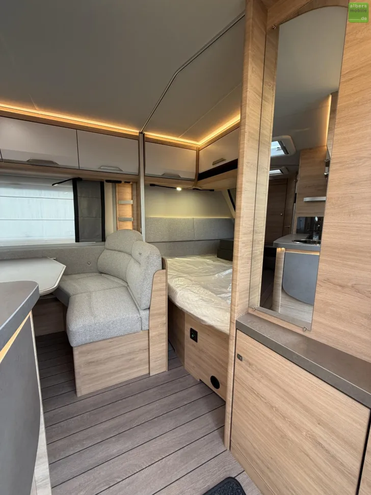 Fahrzeugbild Knaus Südwind BLACK SELECTION 580 QS 3er-Etagenbett 27 #9