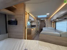 Fahrzeugbild Knaus Südwind BLACK SELECTION 580 QS 3er-Etagenbett 27 #14