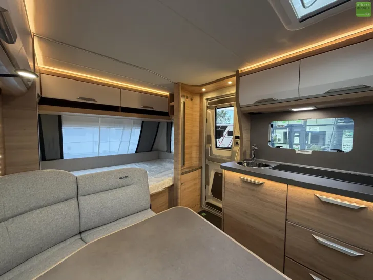 Fahrzeugbild Knaus Südwind BLACK SELECTION 580 QS 3er-Etagenbett 27 #17