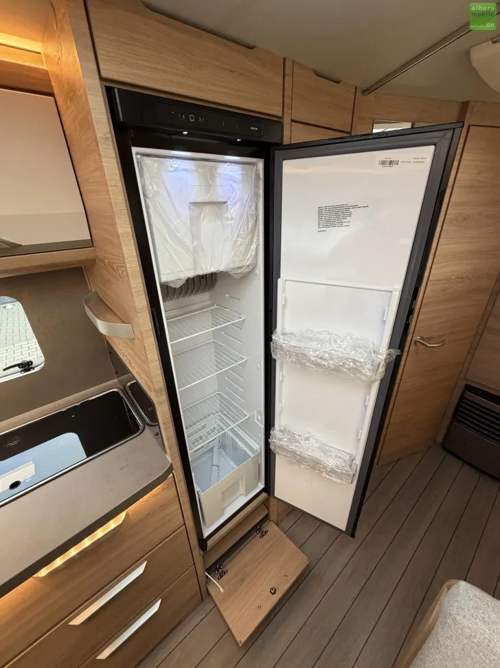 Fahrzeugbild Knaus Südwind BLACK SELECTION 580 QS 3er-Etagenbett 27 #20