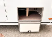 Fahrzeugbild Knaus Südwind 500 QDK Black Selection #9