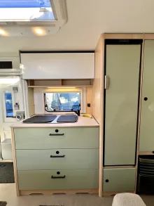 Fahrzeugbild LMC Style 490 K mit Mover+Wigo Rolloí #15