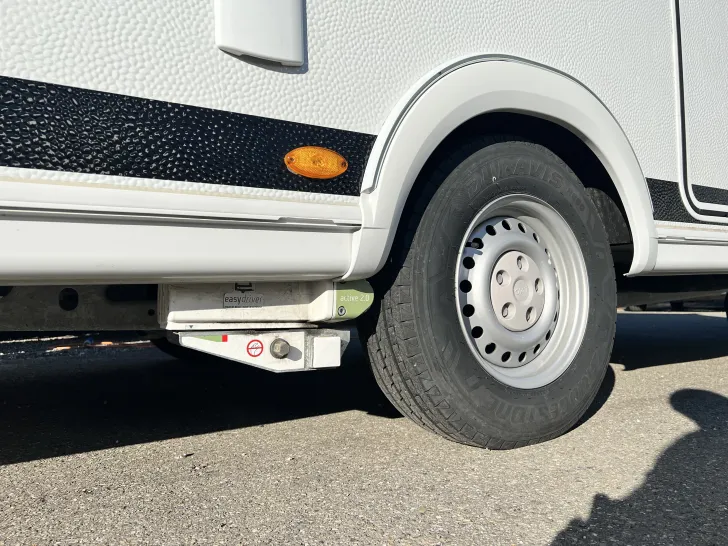 Fahrzeugbild LMC Style 490 K mit Mover+Wigo Rolloí #26