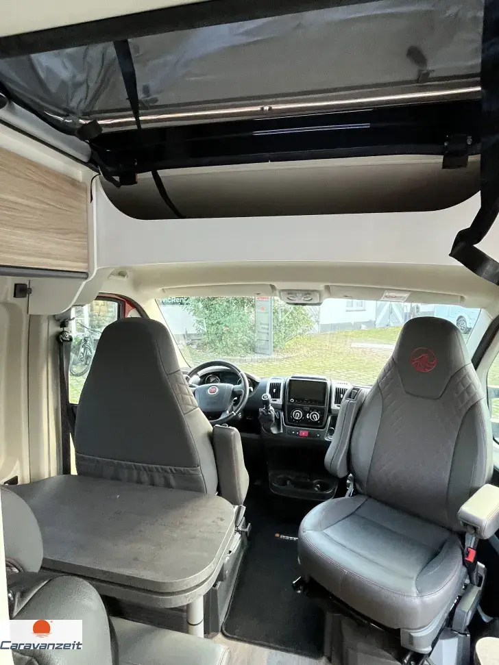 Fahrzeugbild Sunlight Camper Van Cliff 540 Adventure Edition RT Back Rack + Lightbar #8