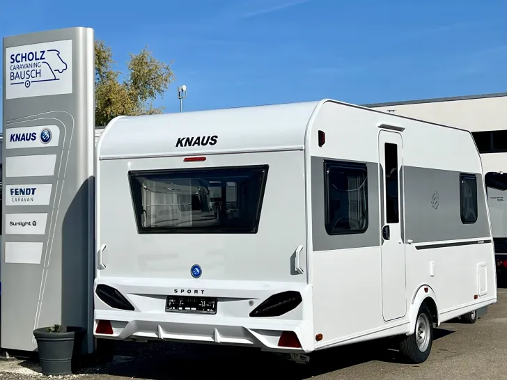 Fahrzeugbild Knaus Sport 450 FU #1