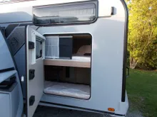 Fahrzeugbild Knaus Südwind 500 QDK Black Selection 3er Etagenbett mit Garagentür #7