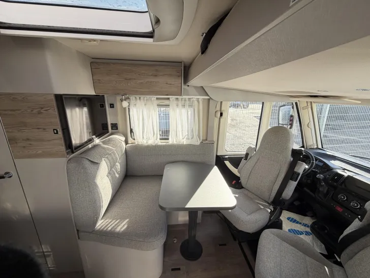 Fahrzeugbild Hymer Exsis-i Pure 580 Pure P., Solar, Wechselrichter #7