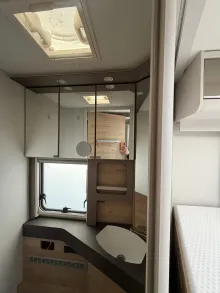 Fahrzeugbild Dethleffs Esprit I 7150-2 EB HA Zusatzluftfederung, Solar #14