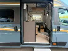 Fahrzeugbild Bürstner Van 640C AT8G+Aufstelldach+Combi6DE #15