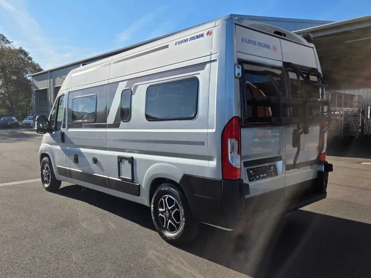 Fahrzeugbild Eura Mobil Van 595 HB+AT9G+Pano+Solar+Fahrtr.2+ #4