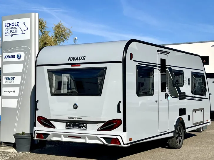 Fahrzeugbild Knaus Südwind 500 EU Black Selection #1
