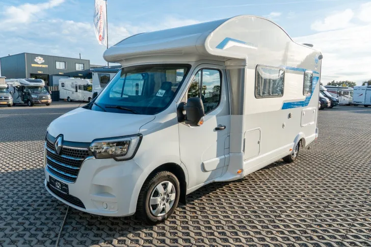 Fahrzeugbild Ahorn Camp Camp T 660 Plus *Hubbett*Solar*SAT*Markise*TV* #3
