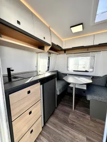 Fahrzeugbild Fendt Apero Activ 390 FH 1700kg #7