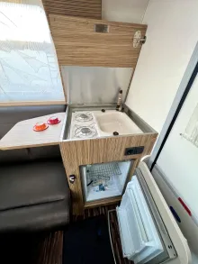 Fahrzeugbild Knaus Schwalbennest 250 D #12