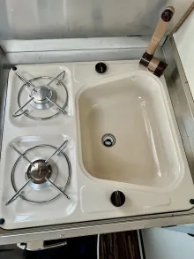 Fahrzeugbild Knaus Schwalbennest 250 D #14