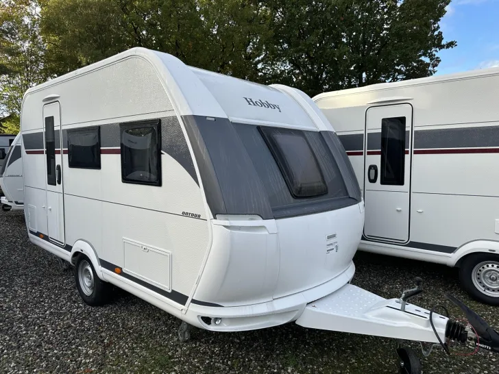 Fahrzeugbild Hobby OnTour 390 SF 1,5t, Bugfenster #1