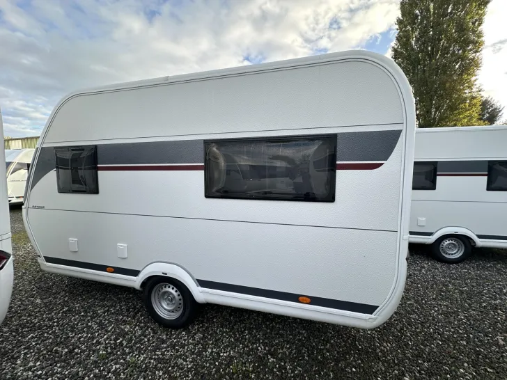 Fahrzeugbild Hobby OnTour 390 SF 1,5t, Bugfenster #4